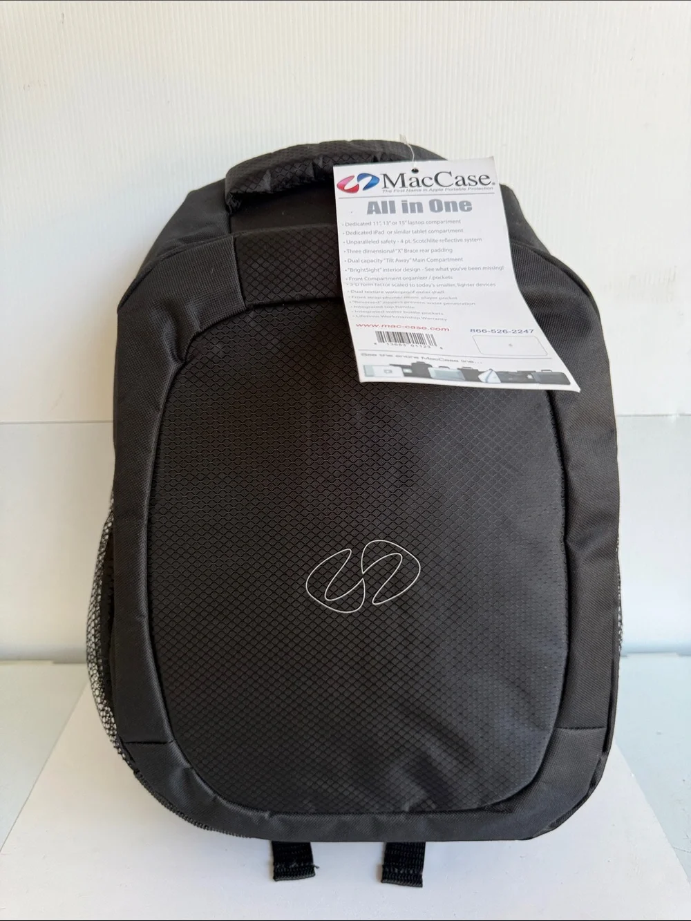 NEW MacCase Eco-Friendly Backpack for 15” MacBook and iPad Day Pack All-in-One